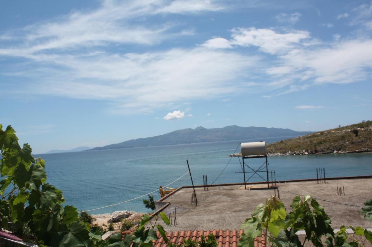 Guesthouse Benardo Sarandë Exterior foto